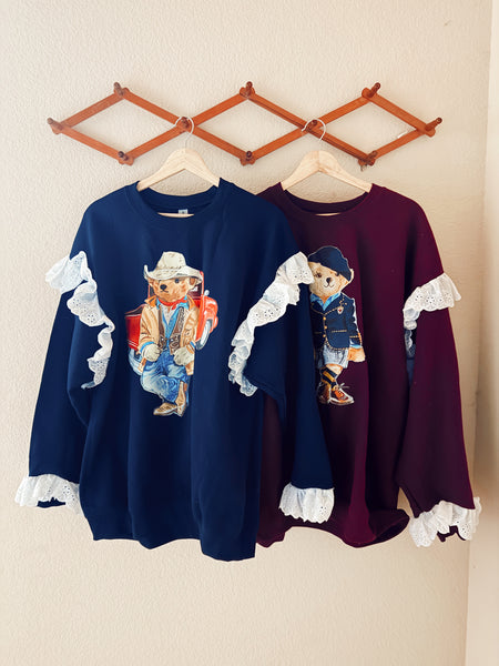 Sudadera con cuello redondo y volantes azul marino de Ford Truck Teddy